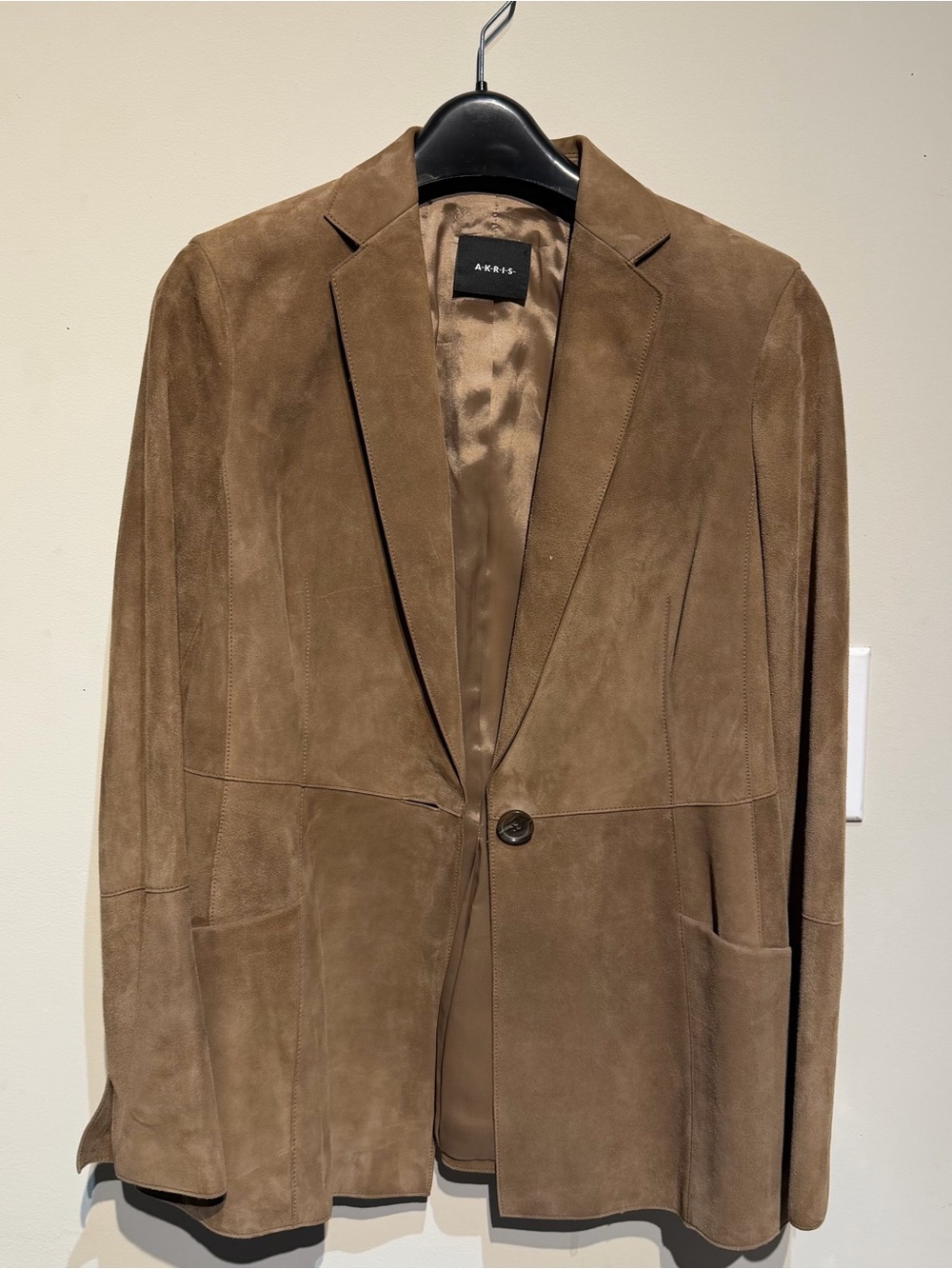 Akris Taupe-Brown Suede Single-Button Blazer